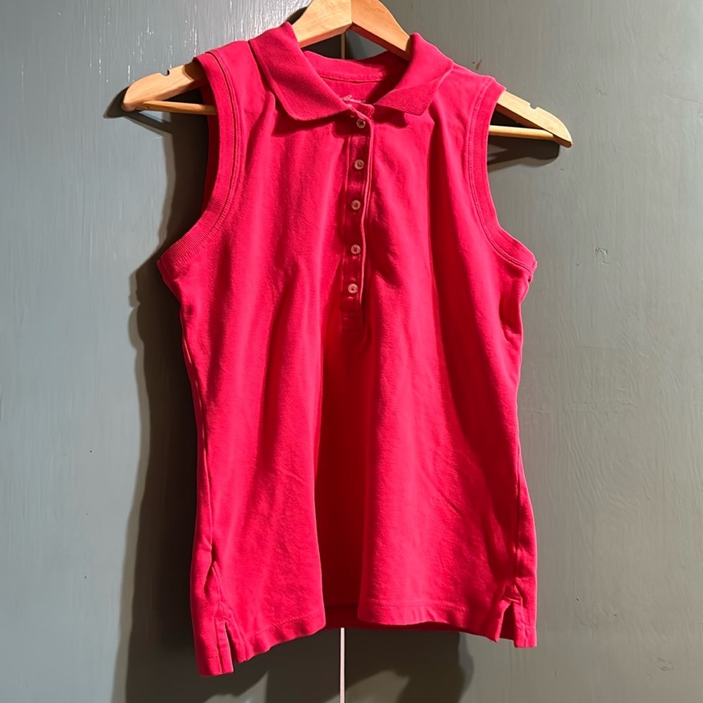 Eddie Bauer sleeveless polo shirt in pink EUC